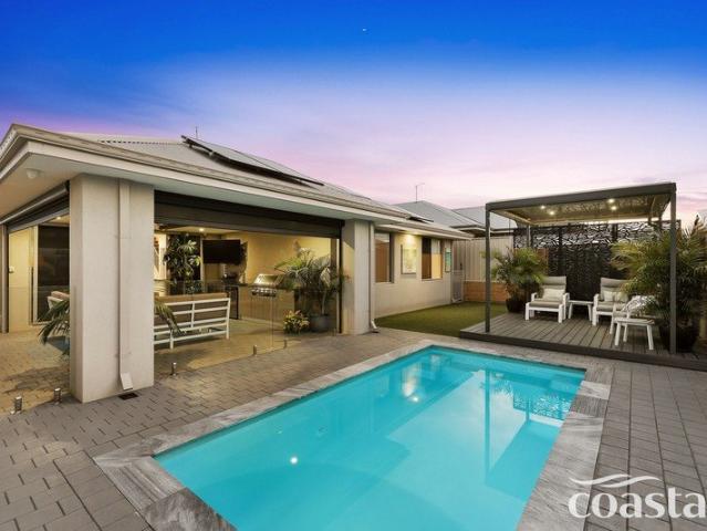 House for sale in Golden Bay, Western Australia