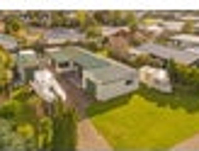 House for sale in Whitianga Waterways, Whitianga