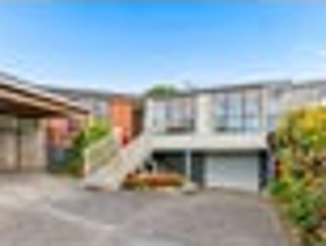 House for sale in Te Atatū Peninsula, Henderson-Massey