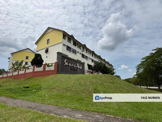 House for sale in Summer Park Townhouse, Pasir Gudang