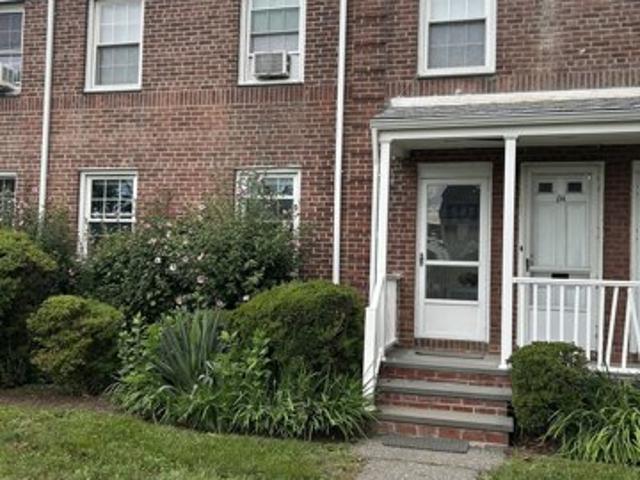 Condo for sale in Belltown, Stamford