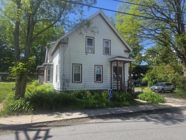 House for sale in New Hampshire