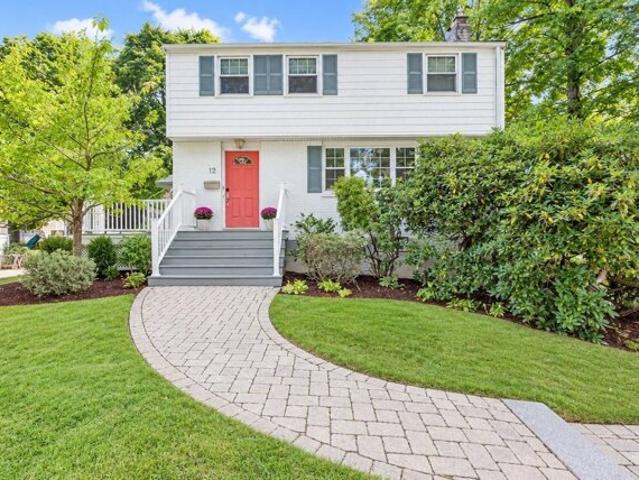 House for sale in Sharon, Norfolk County