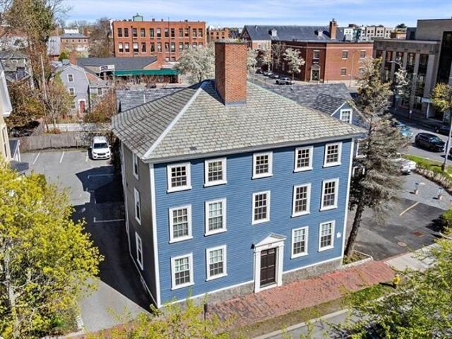 Condo for sale in Massachusetts