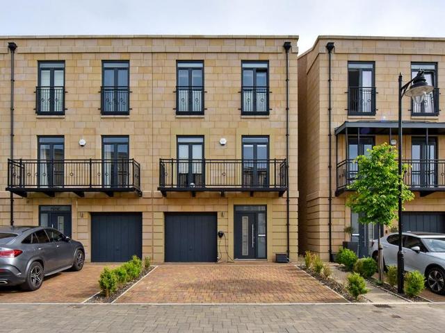 House for rent in Golden Valley, Gloucestershire