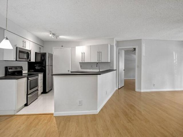 Condo for sale in Sunrise