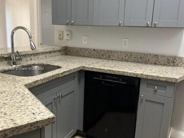 Condo for sale in Sunrise