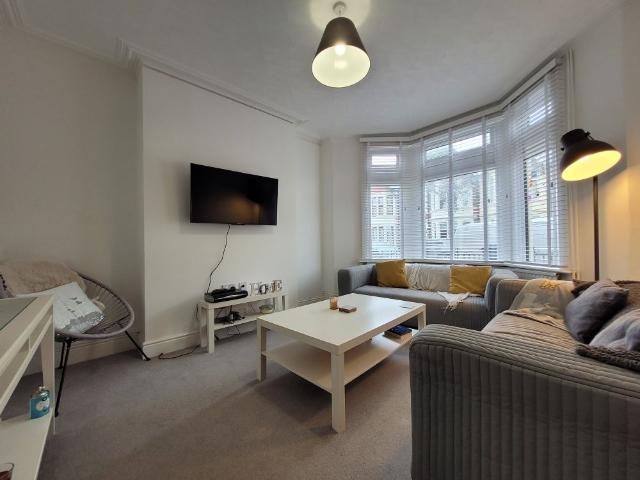 House for rent in The Colonies, Cardiff