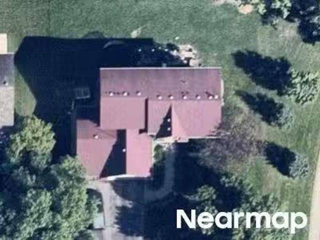 House for sale in Chanhassen