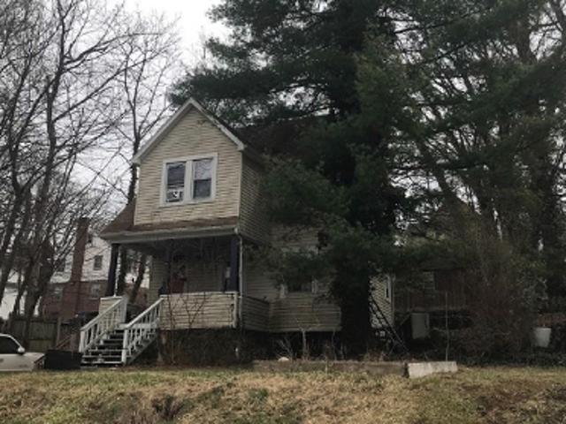 House for sale in Powhatan, Lochearn