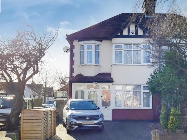 House for rent in Edmonton, Greater London