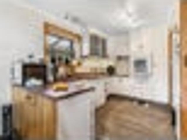 House for sale in Oxford, Canterbury