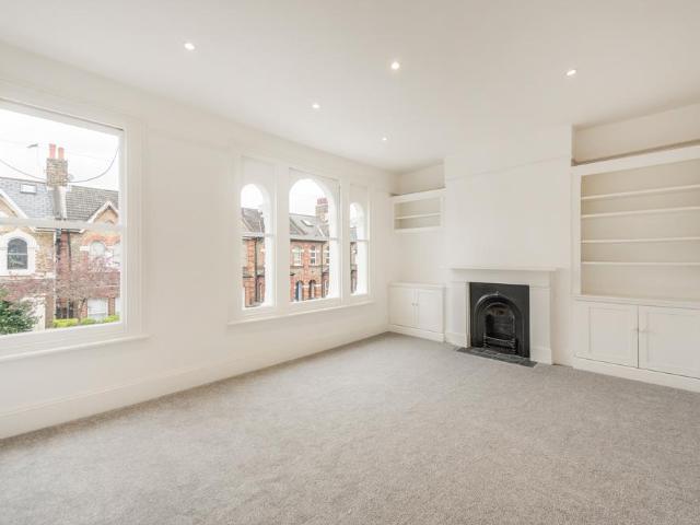 Apartment for rent in London Borough of Wandsworth, Greater London