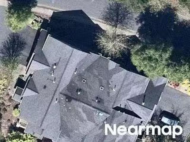 House for sale in West Linn