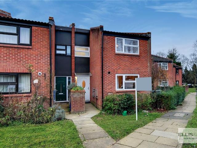 House for rent in Kingsbury, Greater London