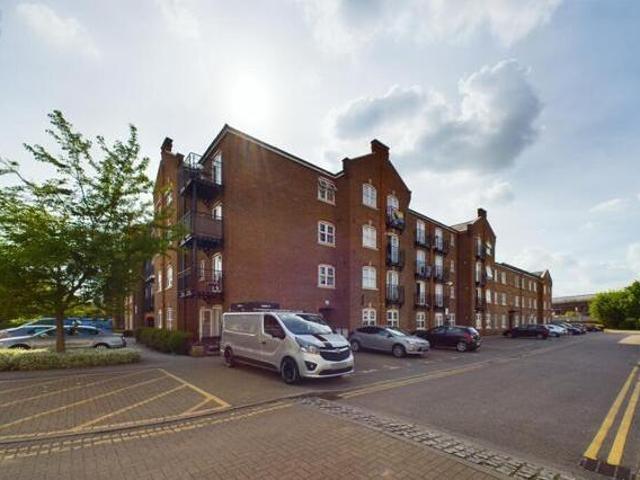 House for sale in Aylesbury