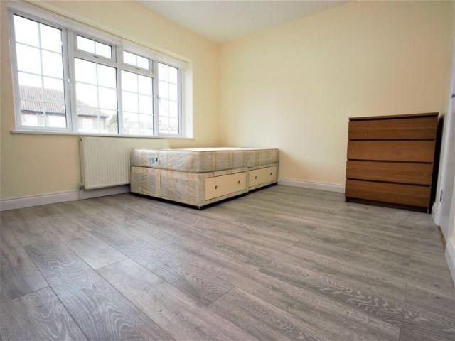 Apartment for rent in Friern Barnet, Greater London