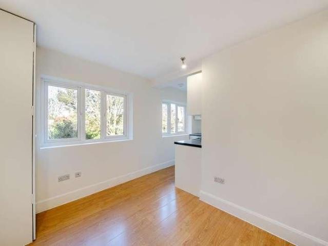 Apartment for rent in Cat Hill, Isle Of Man