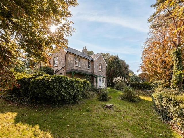 House for rent in Totland, Isle Of Wight