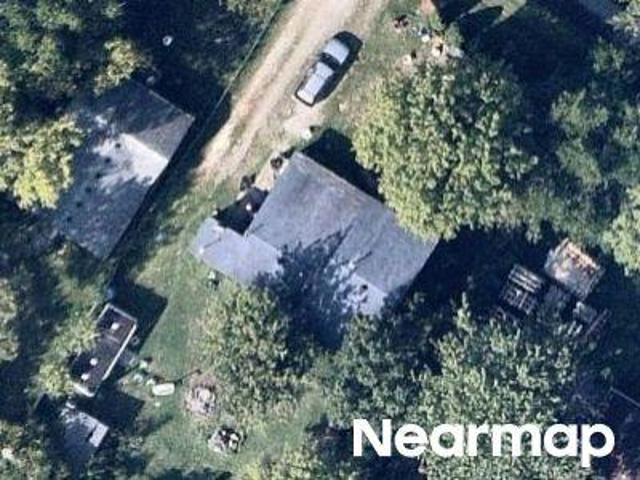 House for sale in Elyria