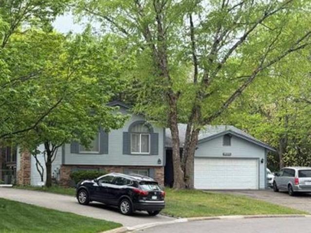 House for sale in Burnsville, Minnesota