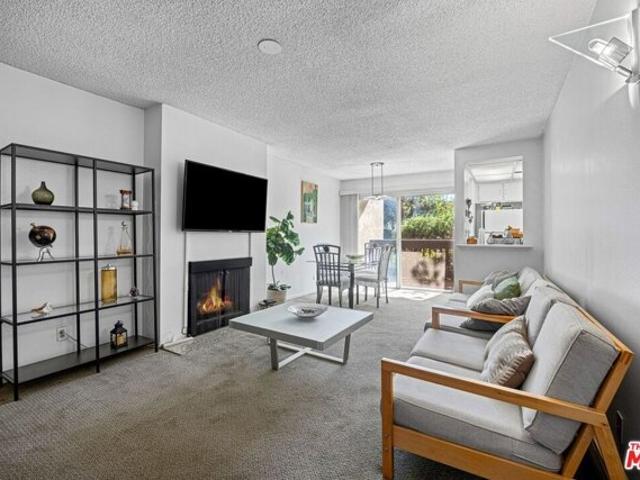 Condo for sale in Culver City, California