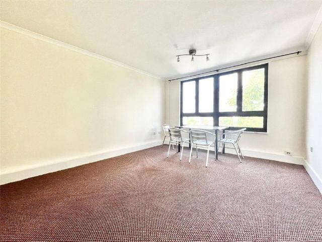 Apartment for rent in London Borough of Hounslow, Greater London