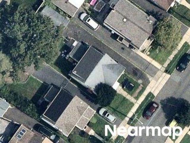 House for sale in Bloomfield, Essex County