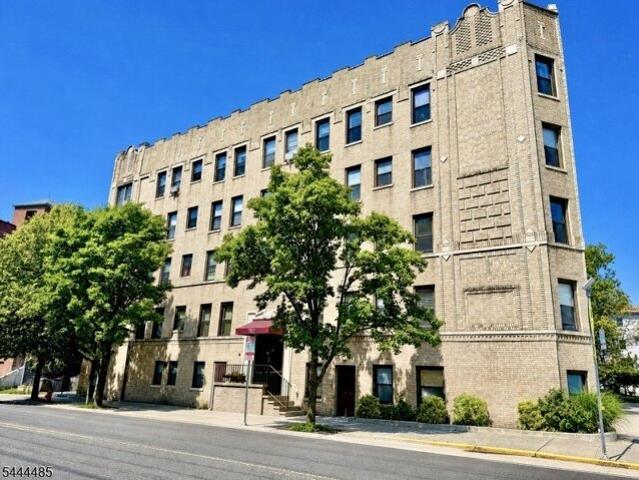Condo for sale in Hudson, New Jersey