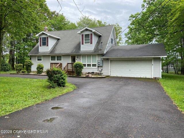 House for sale in Cresco, Pennsylvania