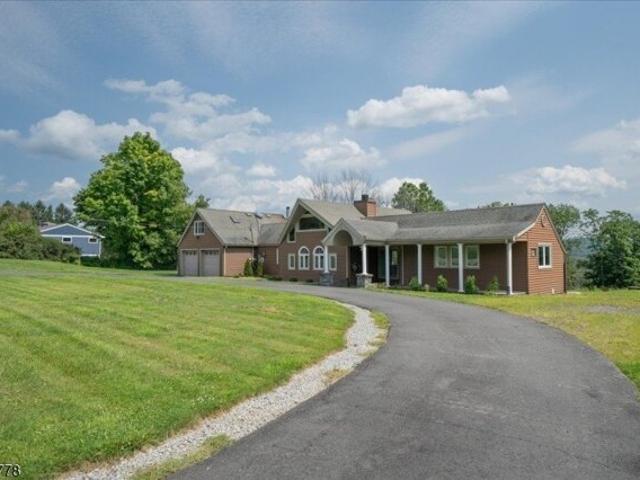 House for sale in Augusta, New Jersey