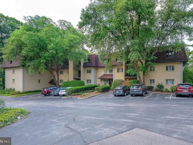 Condo for sale in Bryn Mawr
