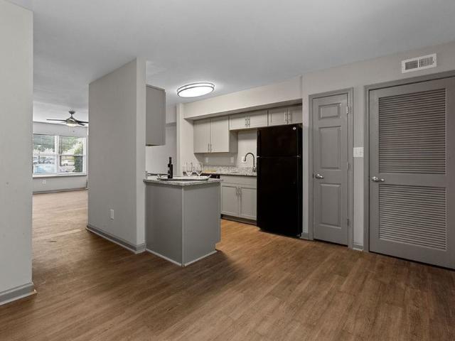 Apartment for rent in Mecklenburg, North Carolina