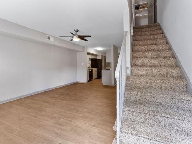 Apartment for rent in Mecklenburg, North Carolina