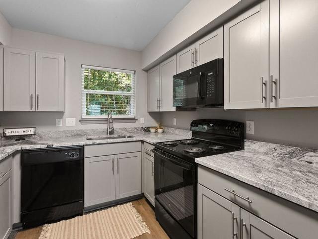 Apartment for rent in Mecklenburg, North Carolina