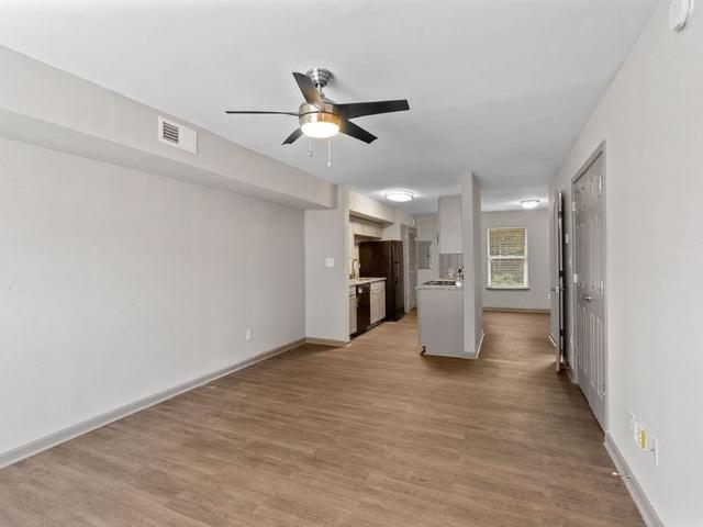 Apartment for rent in Mecklenburg, North Carolina