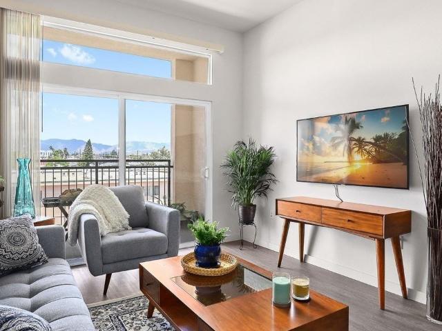 Apartment for rent in Van Nuys Neighborhood Council District, Canoga Park