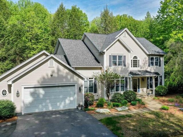 House for sale in New Hampshire