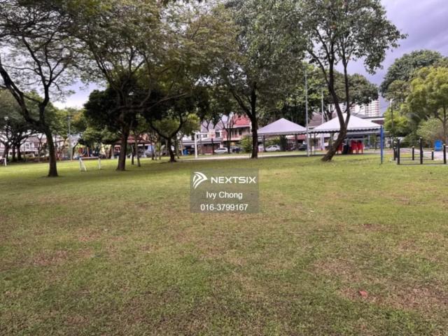 Shop for sale in Petaling, Subang Jaya