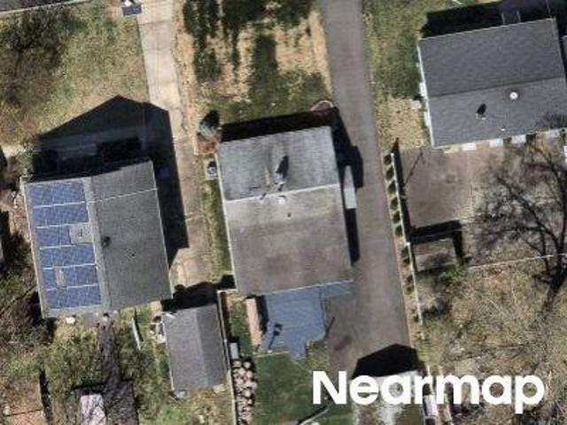 House for sale in Avenel, New Jersey