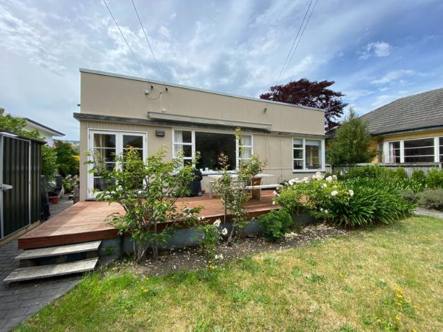 House for rent in Chaslands, Canterbury
