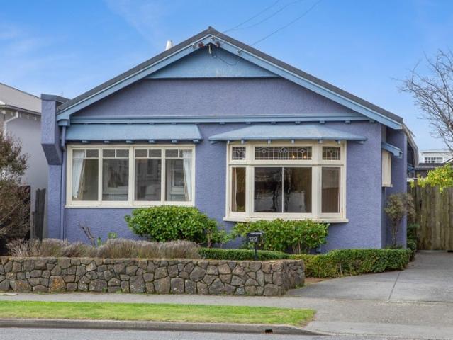 House for rent in Chaslands, Canterbury