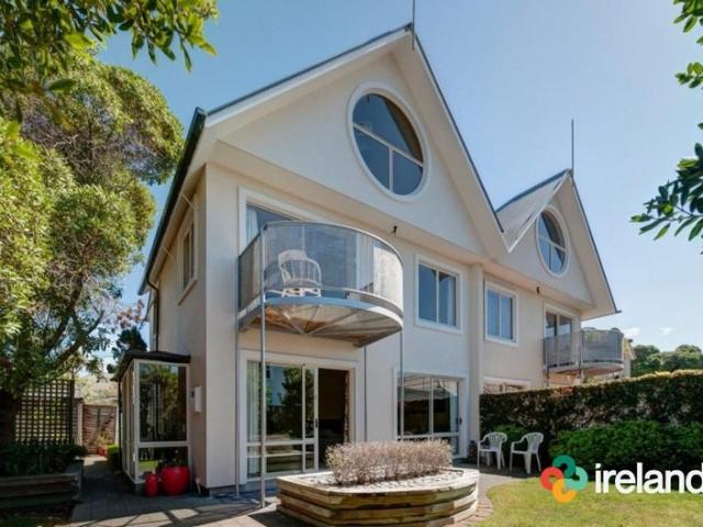 House for rent in Sumner Town Centre, Christchurch