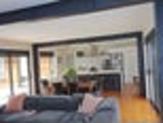 House for rent in Chaslands, Canterbury