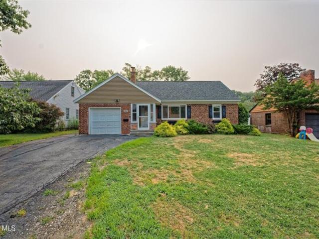 House for sale in Schenectady, New York