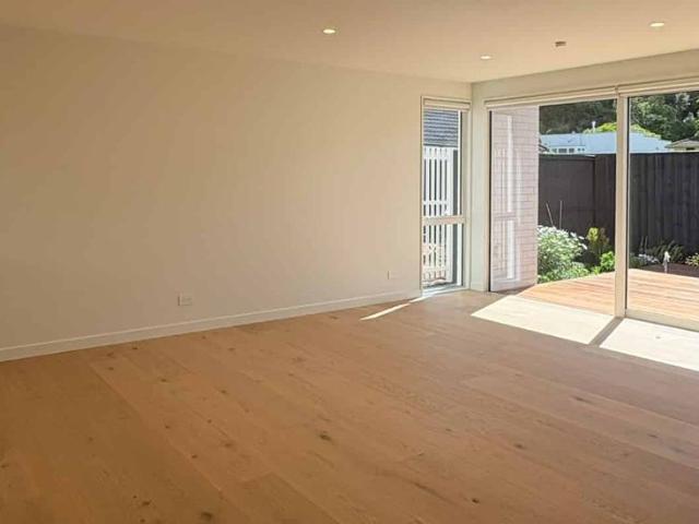 House for rent in Chaslands, Canterbury