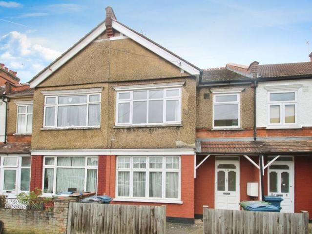 Apartment for rent in Lane, Greater London
