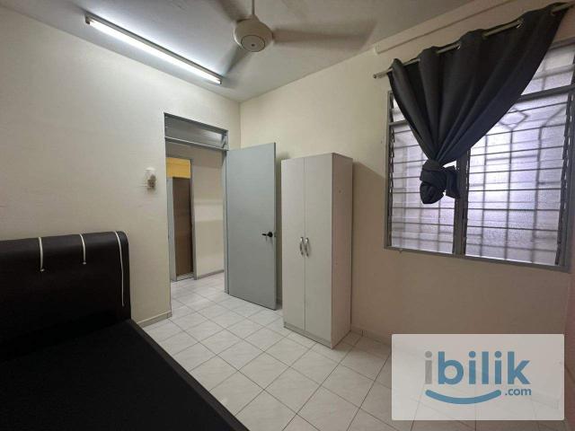 Room for rent in Petaling, Damansara Damai