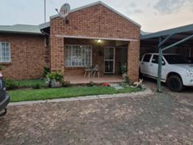 Townhouse for sale in Ekurhuleni, Gauteng