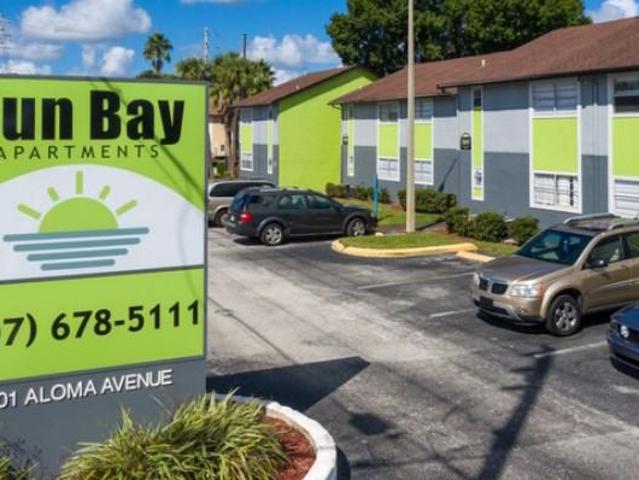 Apartment for rent in Goldenrod, Florida
